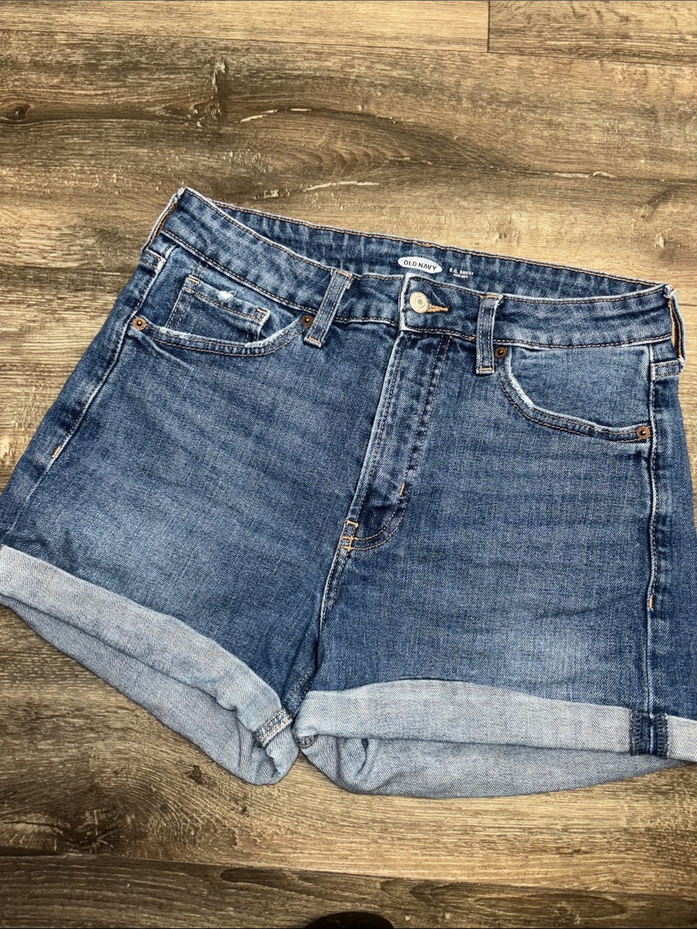 Old Navy Blue Rolled Cuff High Rise Denim Shorts, sz 8
